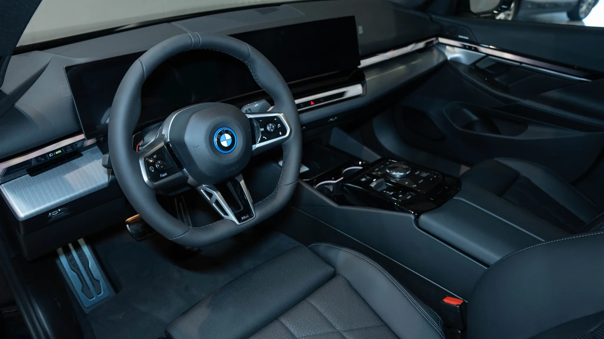 bmw-i5-edrive40-04.webp