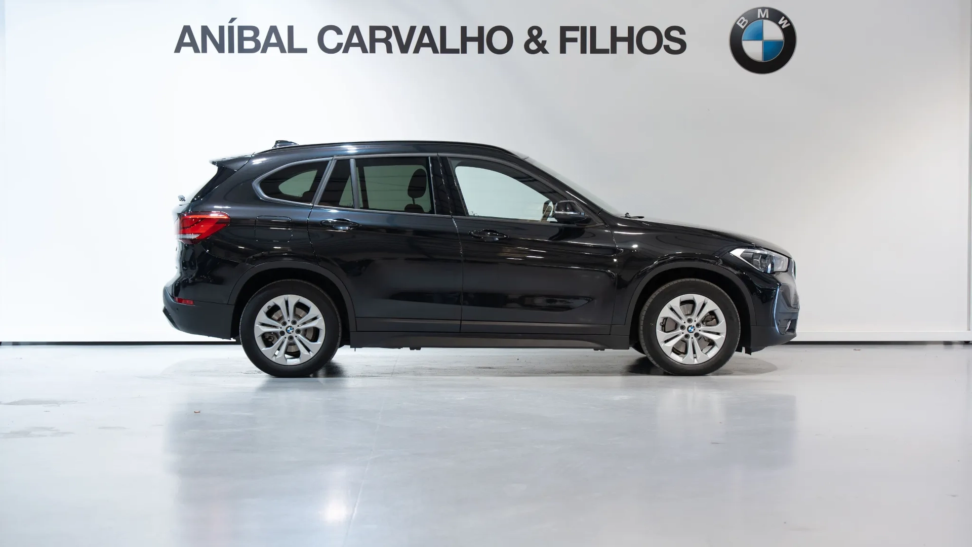 bmw-x1-25-e-xdrive-02.webp